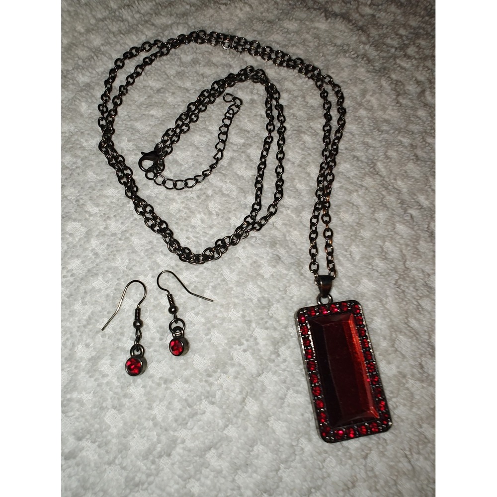 Necklace Set Paparazzi Bada BLING Bada Boom Red Rhinestone Gunmetal Pendant